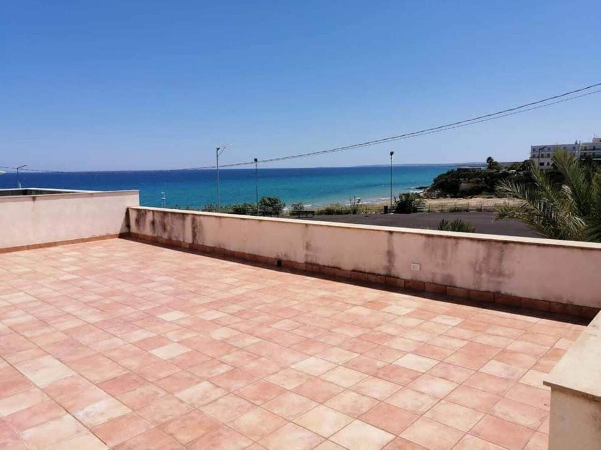 Nilla Apartments Lido di Noto المظهر الخارجي الصورة