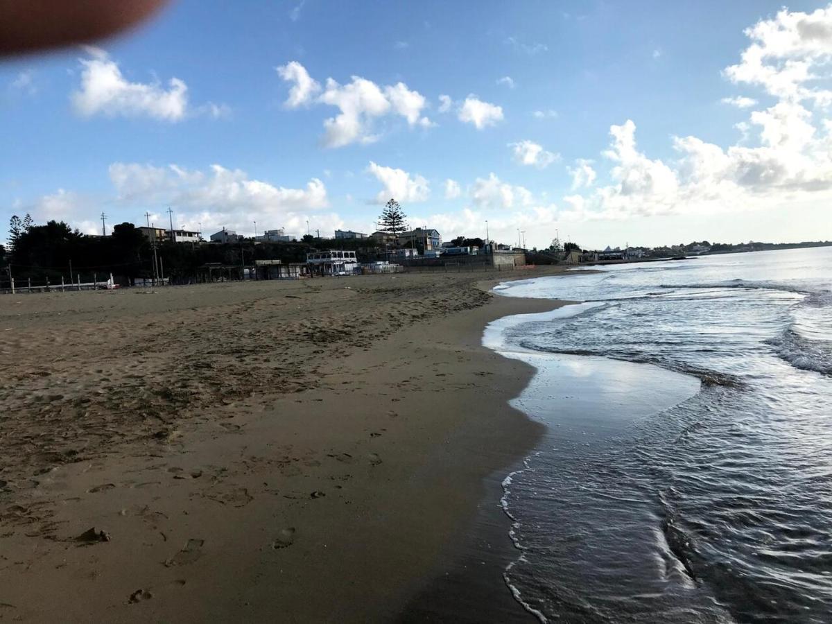 Nilla Apartments Lido di Noto المظهر الخارجي الصورة